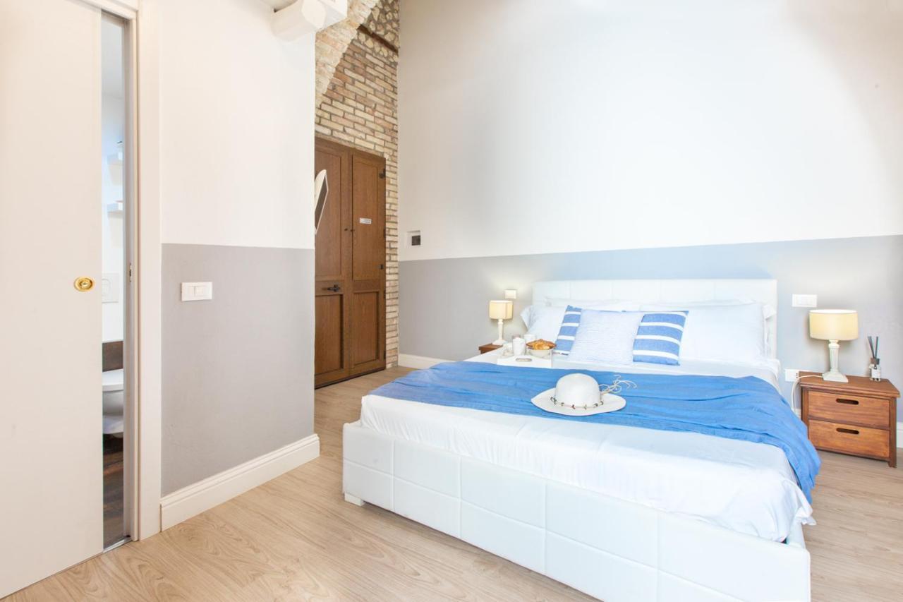 Maison Garibaldi Cagliari Luaran gambar